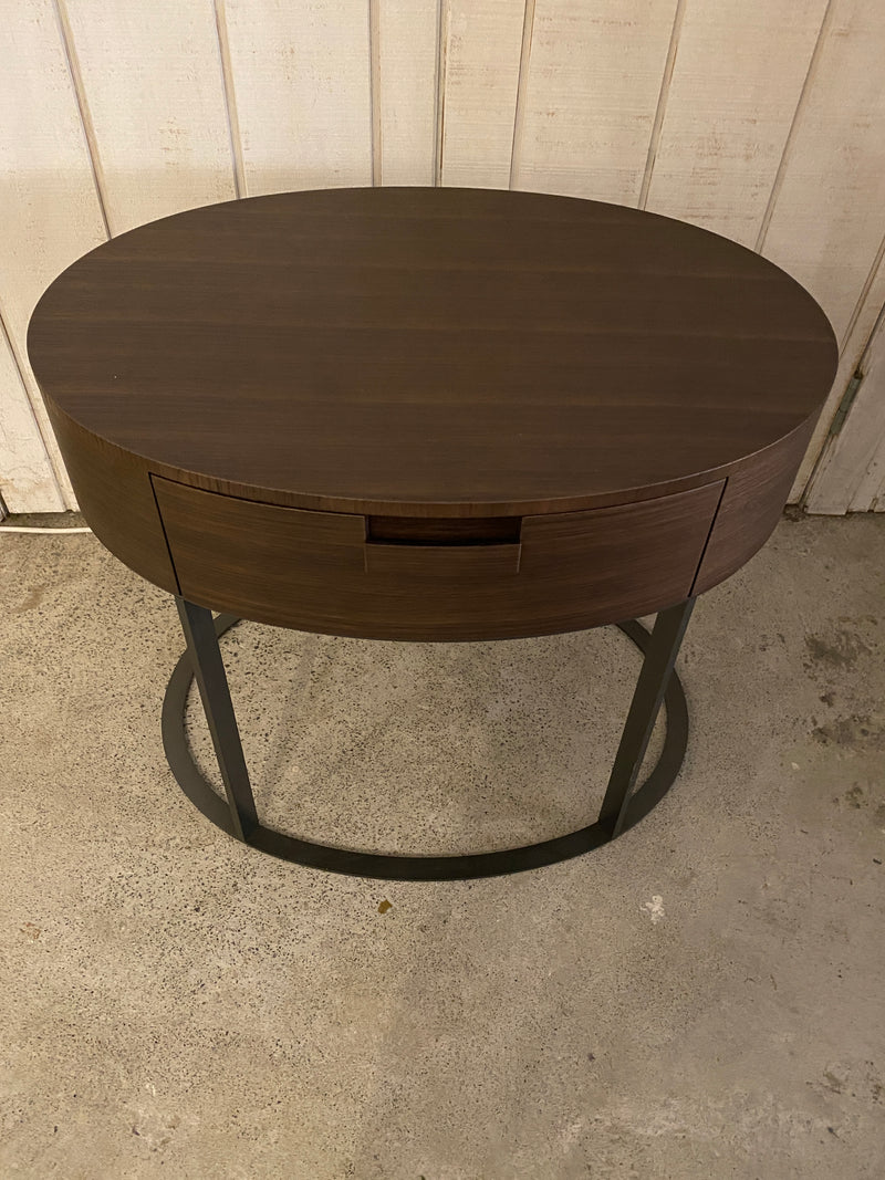 Maxalto 'Amphora' Oval Side Table