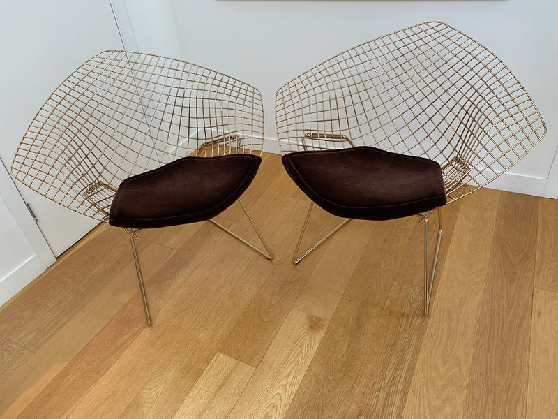 Knoll 'Diamond' Chair in gold by Harry Bertoia