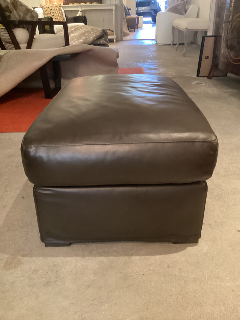 Linteloo “Sergio” Ottoman by Marcel Wolterinck