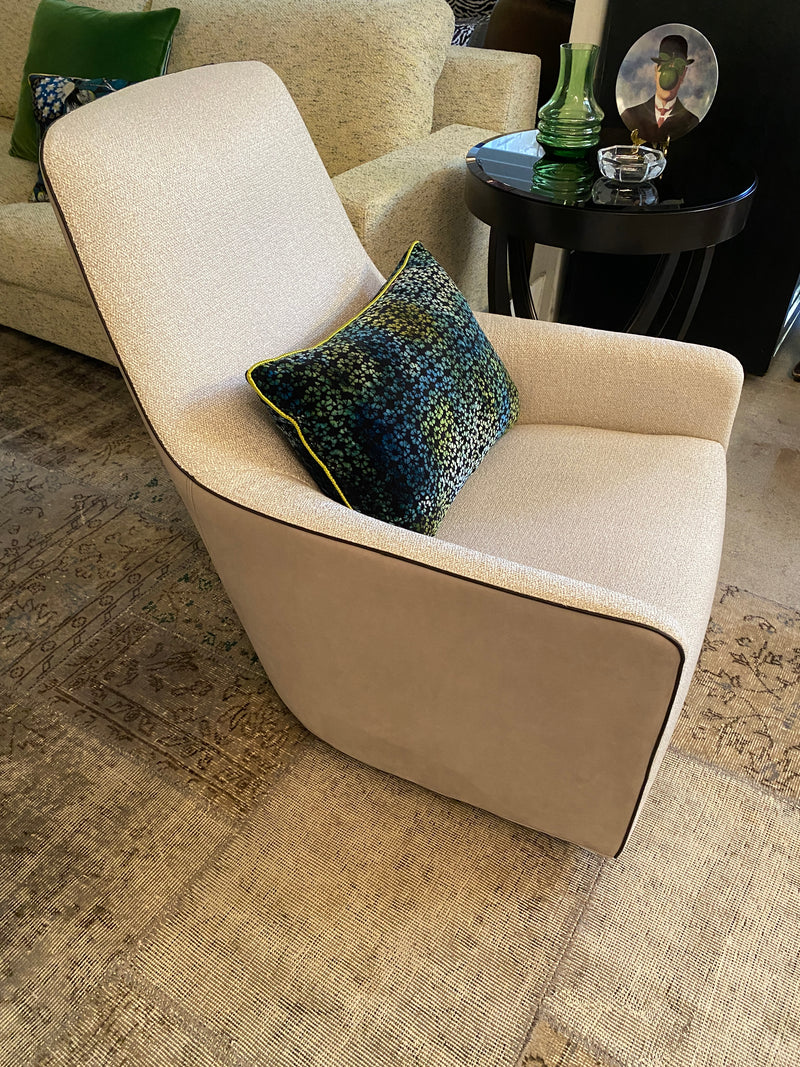 Minotti ‘Portofino’ Swivel chair by Rodolfo Dordoni