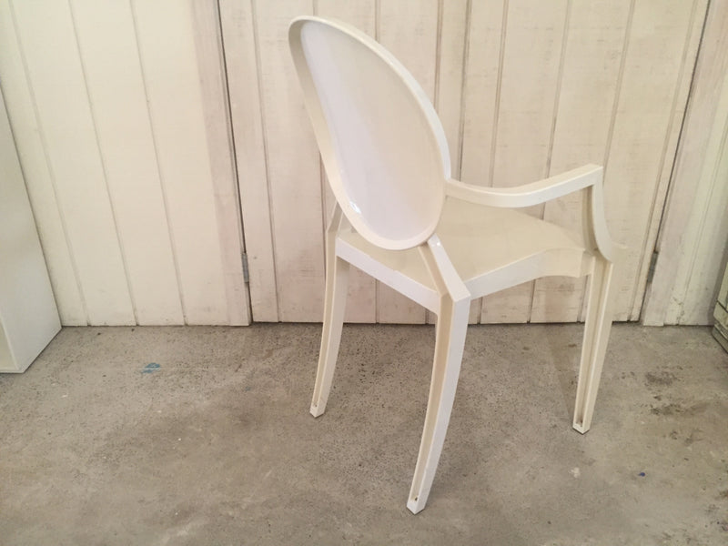 Kartell White Louis Ghost Chair