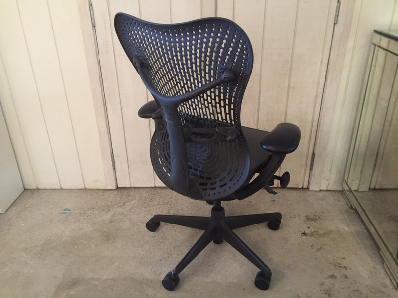 Herman Miller 'Mirra 2' Triflex Office Chair