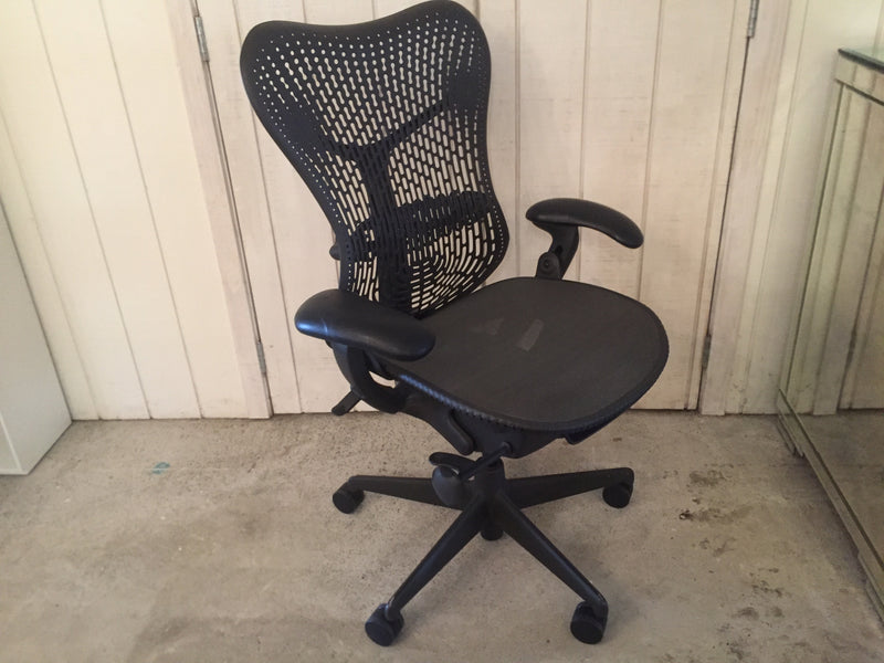 Herman Miller 'Mirra 2' Triflex Office Chair