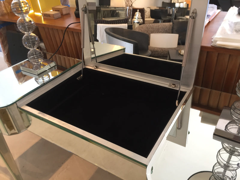 Arte Veneziana Modern Mirrored Vanity