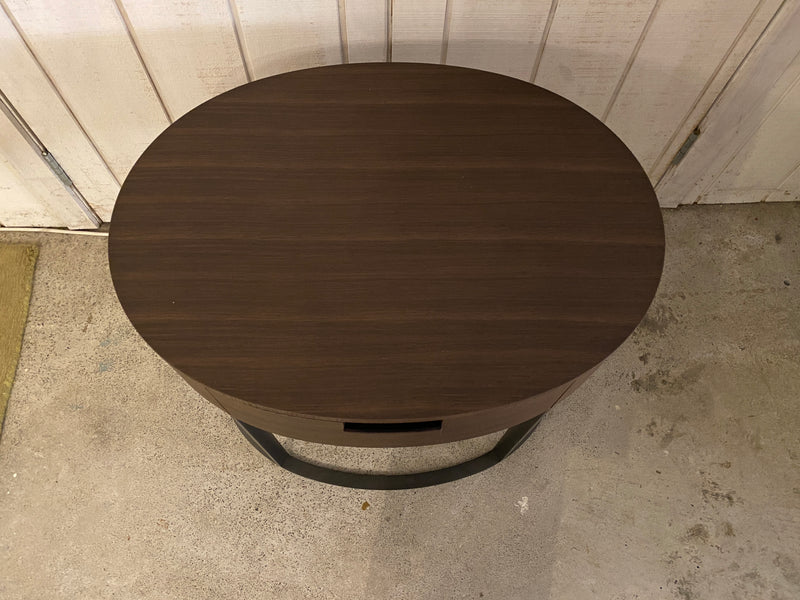 Maxalto 'Amphora' Oval Side Table