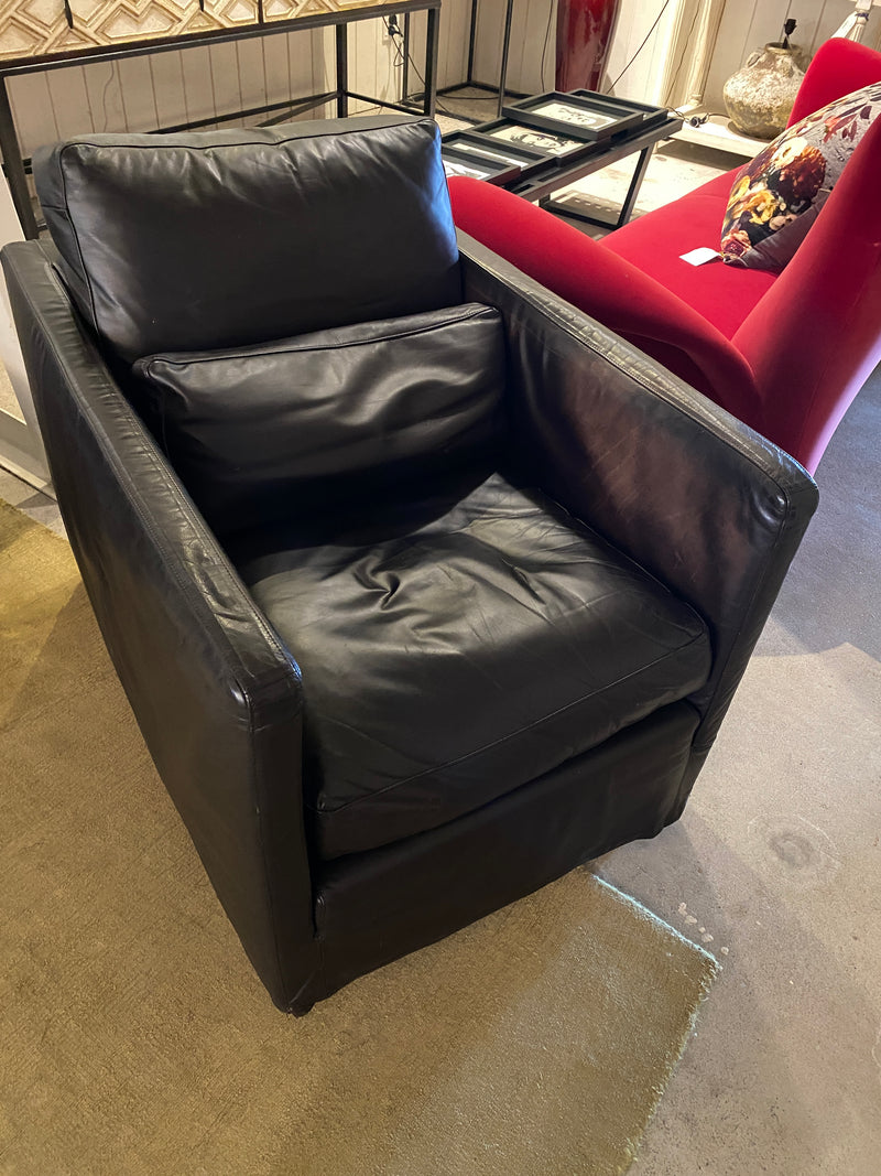 Linteloo 'Novi' Leather Armchair