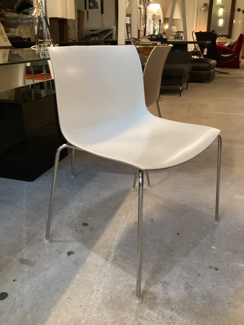 Arper Catifa 46 - Stackable Chair