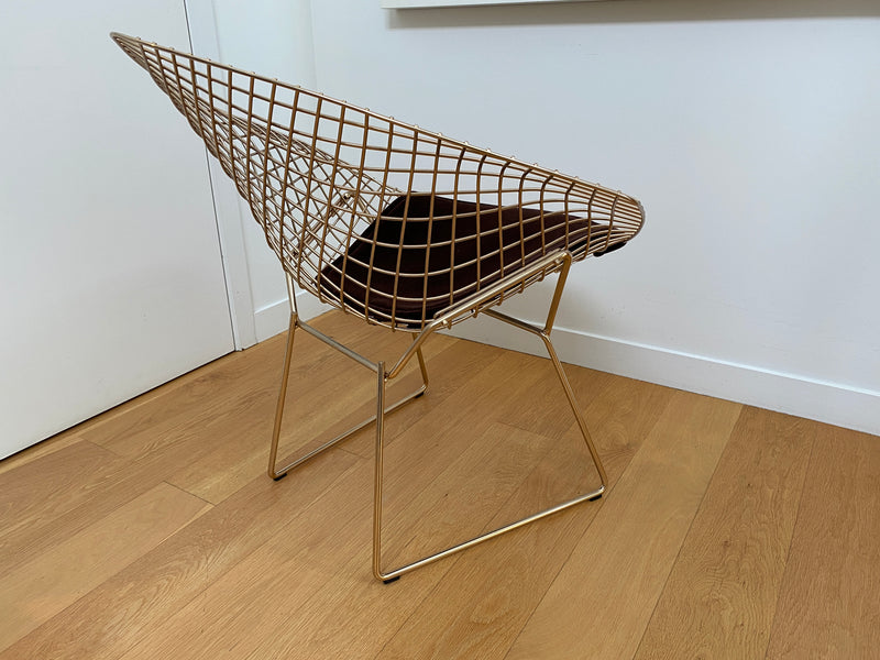 Knoll 'Diamond' Chair in gold by Harry Bertoia