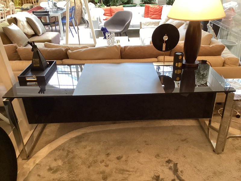 Black 2-tone Desk with Chrome Legs