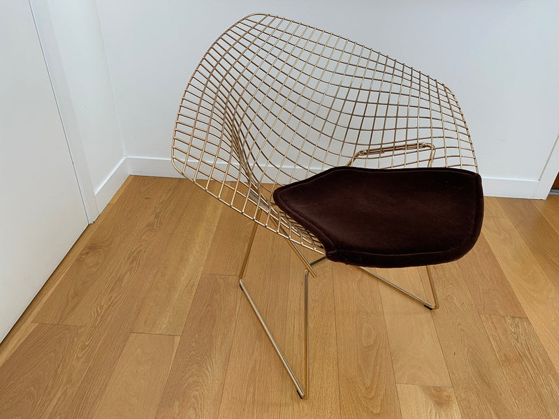 Knoll 'Diamond' Chair in gold by Harry Bertoia